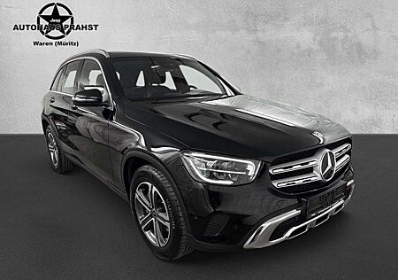 Mercedes-Benz GLC 300 4Matic LED Pano Park-Assistent DAB Sitzh