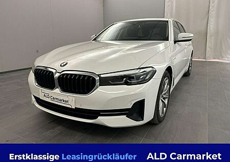 BMW 530e 530 xDrive Touring Aut. Kombi, 5-türig, Automatik