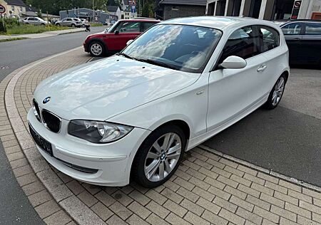 BMW 118i 118 1 Lim. Klimaautomat,PDC,Tüv Neu