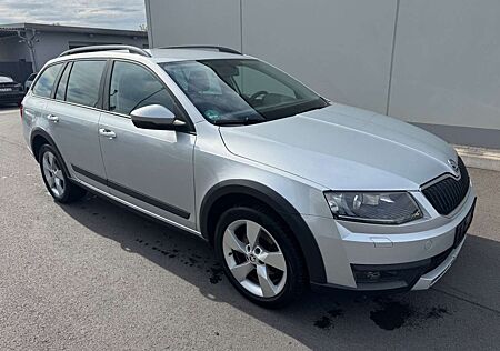 Skoda Octavia 2.0 TDI DSG 4x4 Scout Combi Navi*LED*ACC