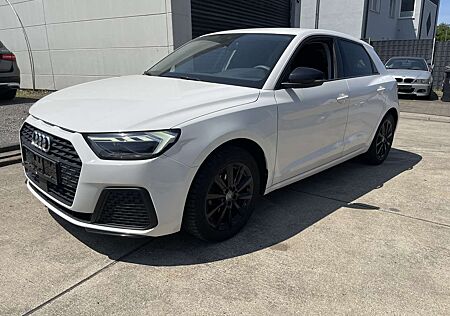 Audi A1 25 TFSI basis Virtual Cockpit