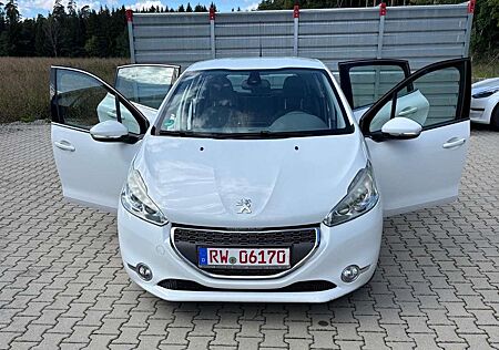 Peugeot 208 e-HDi FAP 115 Stop