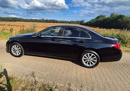 Mercedes-Benz E 220 d 9G-TRONIC