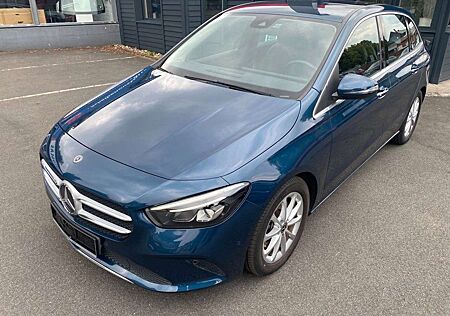 Mercedes-Benz B 250 Progressive. Standheiz/Burmester/Kamera