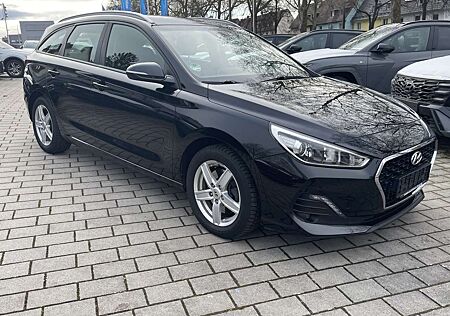 Hyundai i30 cw Trend NAVI/KAMERA/