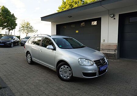 VW Golf Variant Volkswagen 1.9 TDI Trendline DSG KLIMA+TEMPOMAT+PDC+SitzHzg
