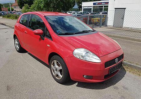 Fiat Grande Punto Unfallfrei ( TUV bis 08/2025 ) navi , klima
