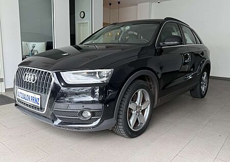 Audi Q3 2.0 TDI AUTOM KLIMAAUT NAVI TEILLDR PANO PDC
