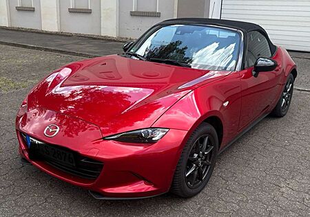 Mazda MX-5 SKYACTIV-G 131 Exclusive-Line