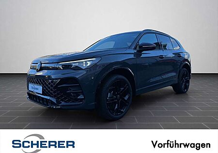 VW Tiguan Volkswagen R-Line BlackStyle, AHK, HarmanKardon, Pan