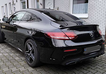 Mercedes-Benz C 220 d Coupe 4Matic 9G AMG verkauf nur bis 1.8.2025