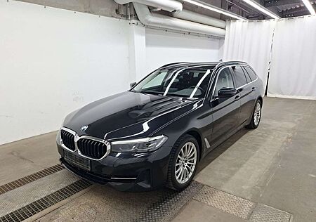 BMW 520 d LED AppleCarPlay Navi SHZ St.Hz. GRA ParkAssist.