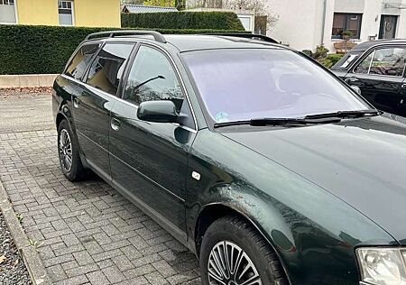 Audi A6 Avant 2.5 TDI