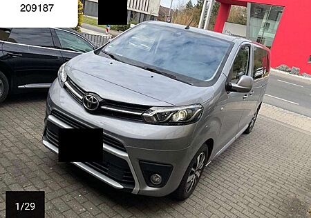 Toyota Pro Ace Proace Verso L1 Team Deutschland 8Si V-LederKam
