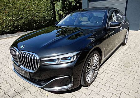 BMW 740 d xDrive SOFTCLOSE KEYLES HEADUP LASER 20ZOLL