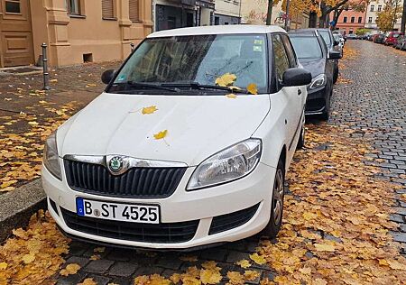 Skoda Fabia 1.4 Sedan Style Edition