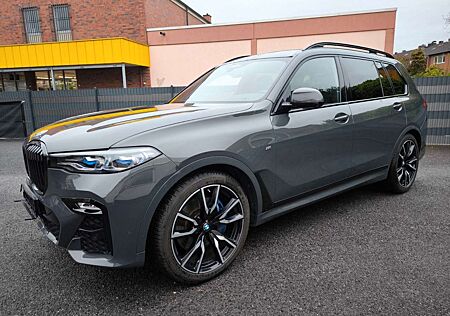 BMW X7 xDrive 40 i M Sport 6-SitzerLaser-Pano-HeadUp