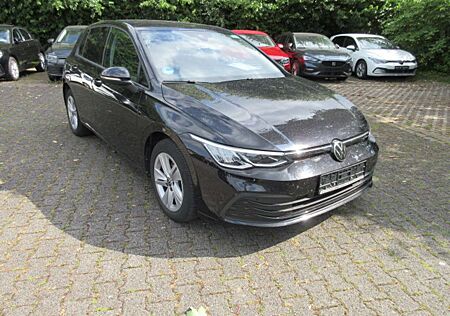 VW Golf Volkswagen Life 2.0 TDI DSG NAVI LED KAMERA SCC ALU APS SITZH
