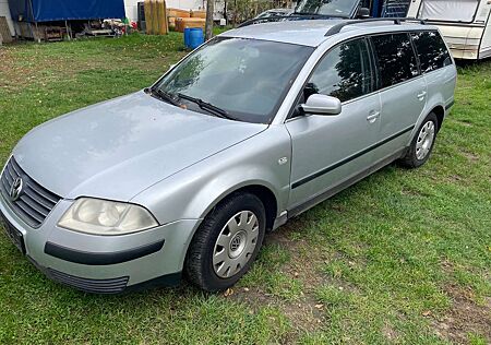 VW Passat Variant Volkswagen Diesel 1.9 TDI Comfortline