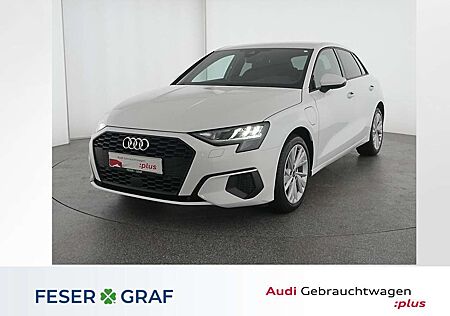 Audi A3 40 TFSI e S tronic PDC hinten/ smartphone interfac