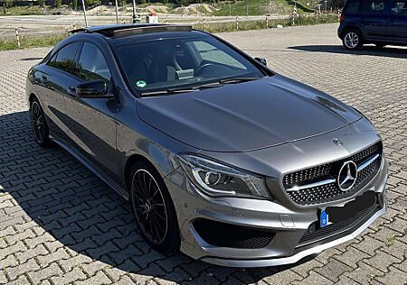 Mercedes-Benz CLA 200 7G-DCT AMG Line