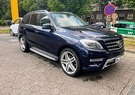 Mercedes-Benz ML 350 BlueTEC 4MATIC 7G-TRONIC