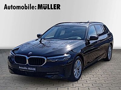 BMW 530 d xDrive Tour+HUD+KAMERA+ACC+AHK+LENKRADHZG+