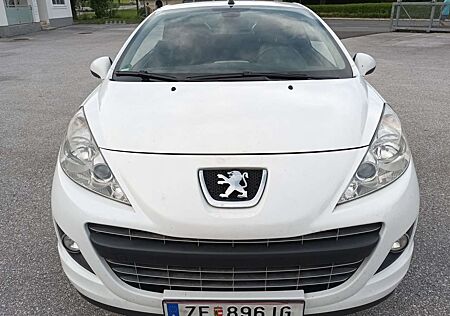 Peugeot 207 CC 1,6 VTi 16V