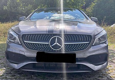 Mercedes-Benz CLA 200 CLA Diesel 4Matic 7G-DCT AMG Line