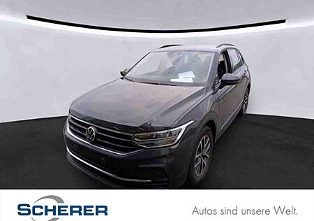 VW Tiguan Volkswagen Life 1.5 TSI LED NAVI AHK EPH SHZ