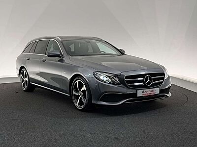 Mercedes-Benz E 300 d T*AVANTGARDE*LED-AHK-R.KAM-SP.STZ-SHZ-APP