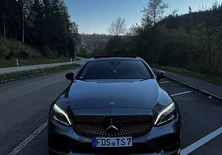 Mercedes-Benz C 400 Coupe 4Matic 9G-TRONIC AMG Line