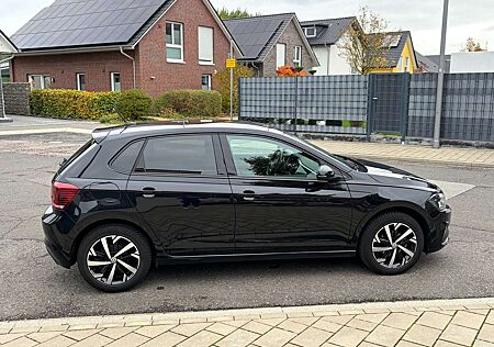 VW Polo gebraucht kaufen VW Polo Volkswagen 1.0 TSI DSG OPF Highline incl. Apple CarPlay