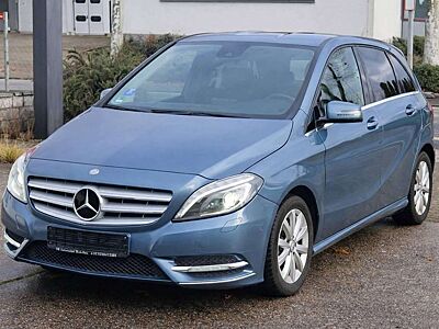 Mercedes-Benz B 180 B 180 (BlueEFFICIENCY) 7G-DCT