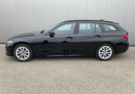 BMW 318 d Touring *DAB*Lordosenstütze*Panorama-Dach*