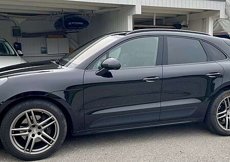 Porsche Macan Pano, PASM, Approved, Bose, 20Zoll, PDLS+, Leder