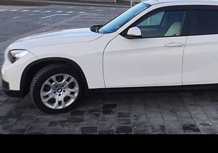 BMW X1 xDrive18d