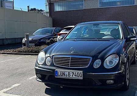 Mercedes-Benz E 500 Avantgarde V8