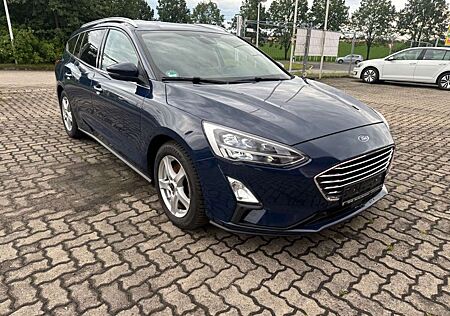 Ford Focus Turnier Titanium Automatik Getriebe 2L D