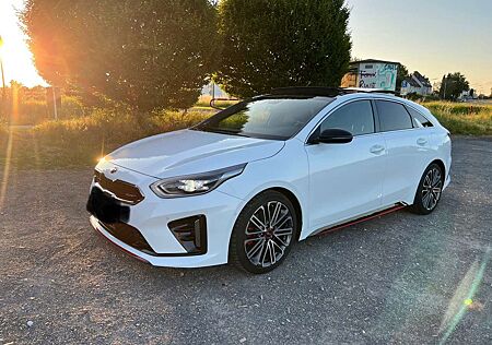 Kia Pro_ceed ProCeed / pro_cee'd ProCeed 1.6 T-GDI DCT GT Klappenauspuff 8 Fach