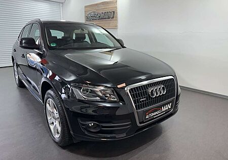 Audi Q5 2.0 TDI quattro/Xenon/Panorama-Dach/Navi/PDC