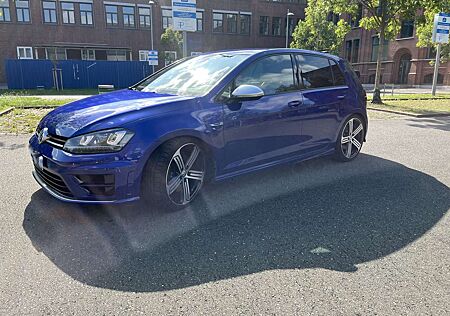 VW Golf R Volkswagen 2.0 TSI DSG 4MOTION,Xenon,H&R-Federn,8-Fach bereift