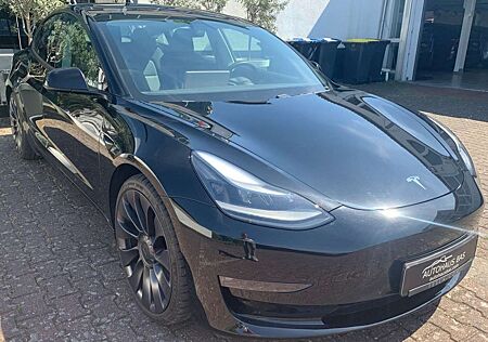 Tesla Model 3 Performance * Matrix LED * 82KWh *AWD*