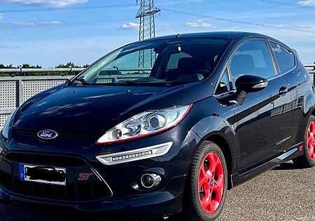 Ford Fiesta 1.6 Ti-VCT Titanium