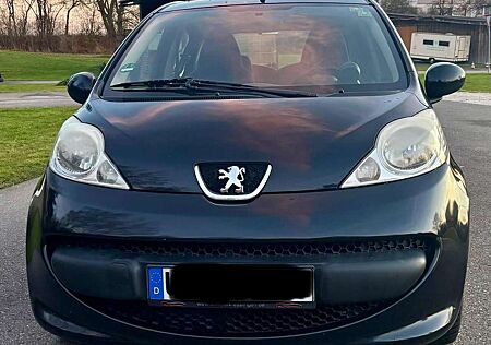 Peugeot 107 Filou - TÜV neu - 2. Hand