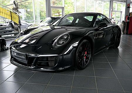 Porsche 911 991 Carrera 4 GTS BOSE GTS-Interieur LED Deutsch