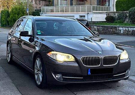 BMW 525d 525 Touring Sport-Aut.