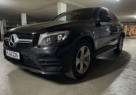 Mercedes-Benz GLC 250 Coupe 4Matic 9G-TRONIC AMG Line