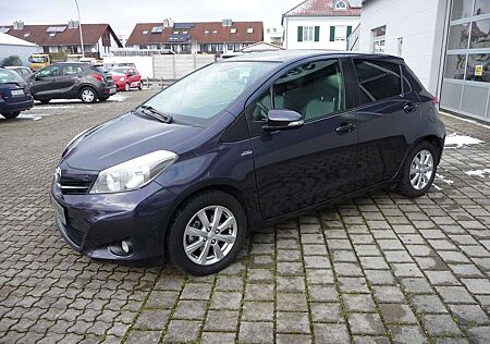 Toyota Yaris 1.33 VVT-i Club / Lounge, Glasdach, Rückfahrkamera