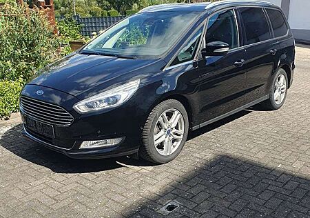 Ford Galaxy Titanium,KAM,AHK,LED